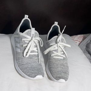 Adidas womens cloudfoam shoes -white and black